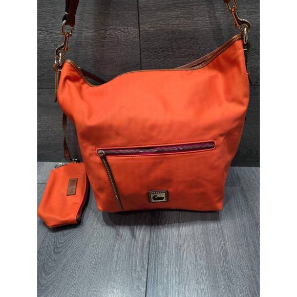 Dooney & Bourke Wayfarer Nylon Hobo w/Accessories Burnt orange A369782 - Picture 2 of 13